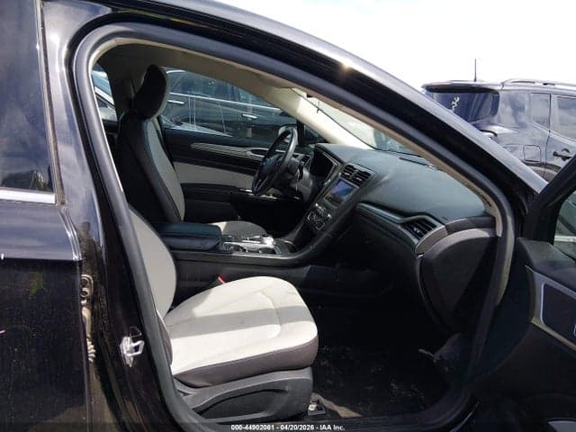 2020 FORD FUSION SE 5