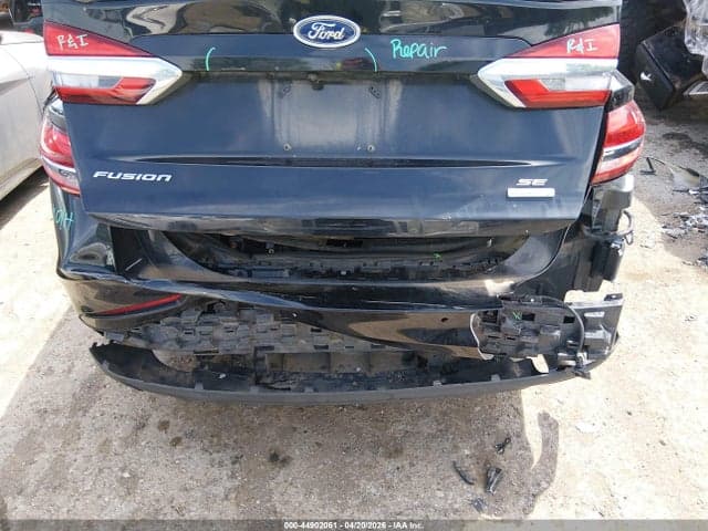 2020 FORD FUSION SE 6