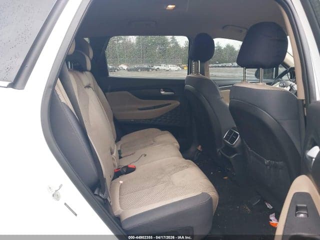 2020 HYUNDAI SANTA FE SE 8
