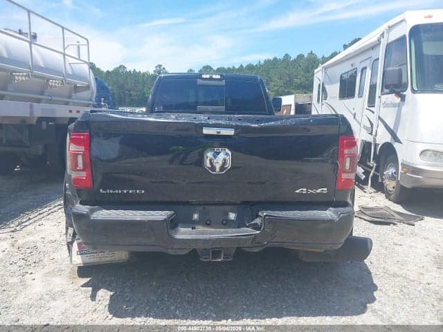 2019 RAM 3500 LIMITED 4X4 8' BOX 15