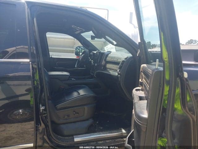 2019 RAM 3500 LIMITED 4X4 8' BOX 5