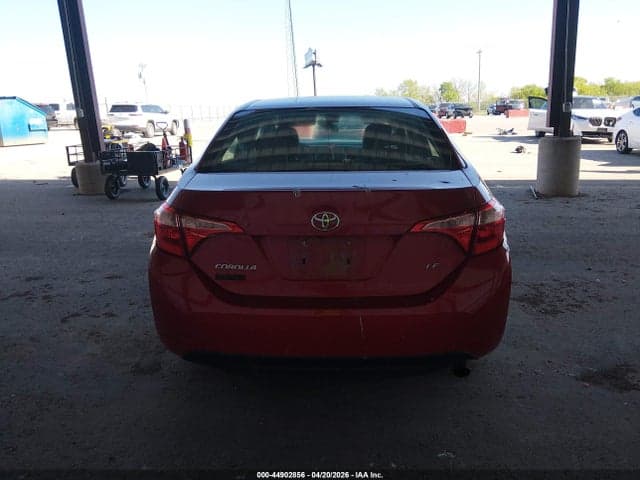 2018 TOYOTA COROLLA LE 16