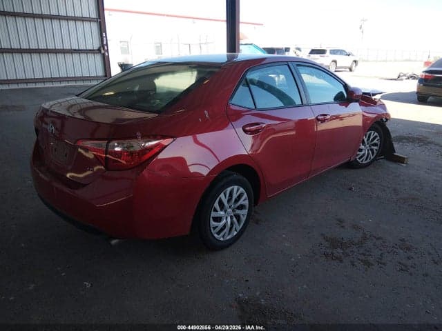 2018 TOYOTA COROLLA LE 4