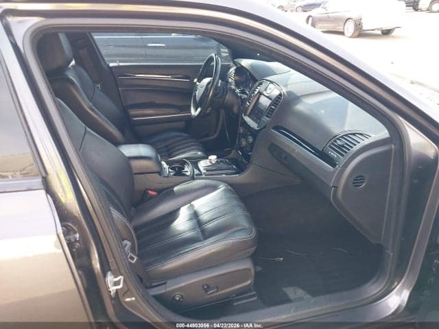 2020 CHRYSLER 300 300S 5