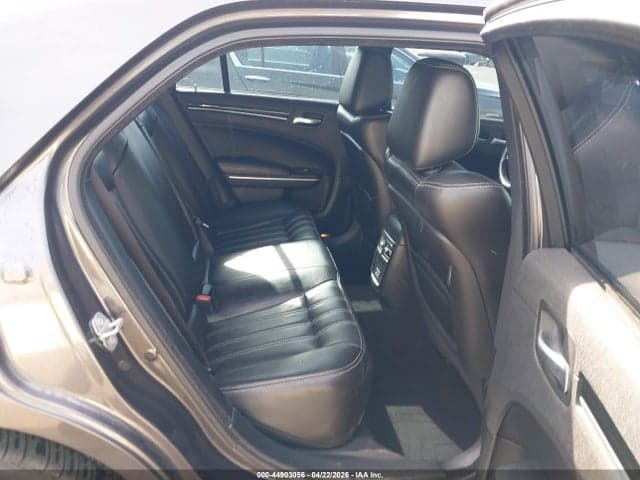 2020 CHRYSLER 300 300S 8