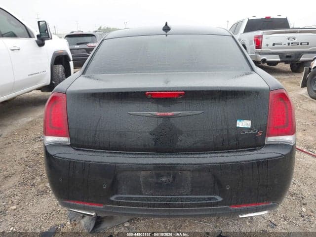 2021 CHRYSLER 300 300S 16