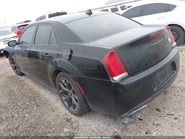 2021 CHRYSLER 300 300S 3