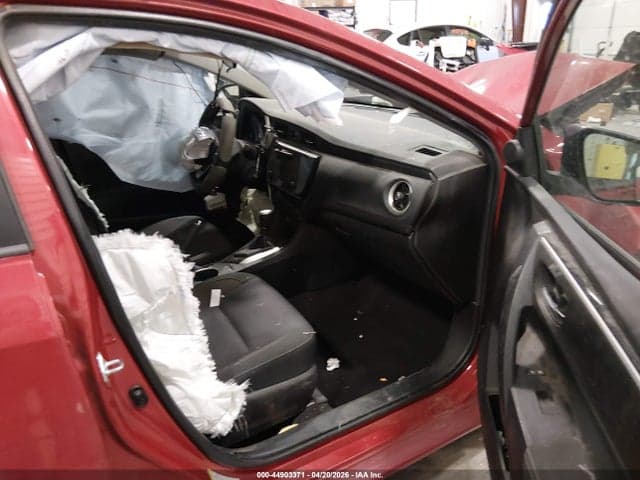 2018 TOYOTA COROLLA LE 5