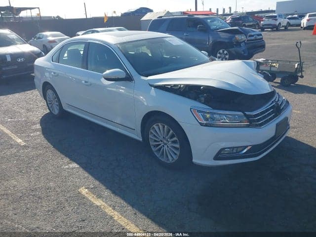 2017 VOLKSWAGEN PASSAT 1.8T