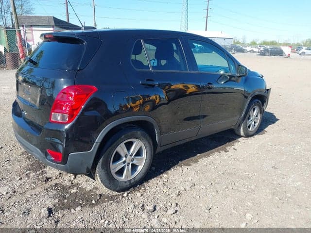 2020 CHEVROLET TRAX FWD LS 4