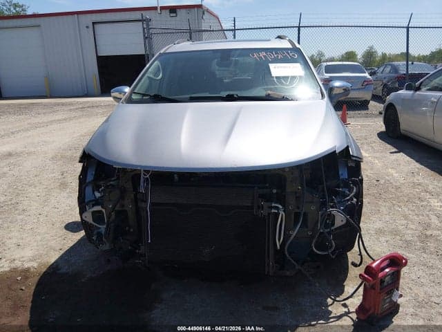 2018 CHRYSLER PACIFICA LIMITED 13