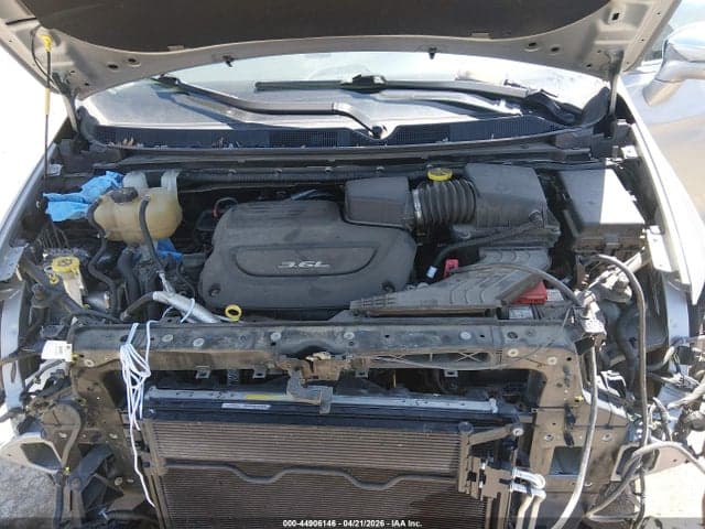 2018 CHRYSLER PACIFICA LIMITED 10