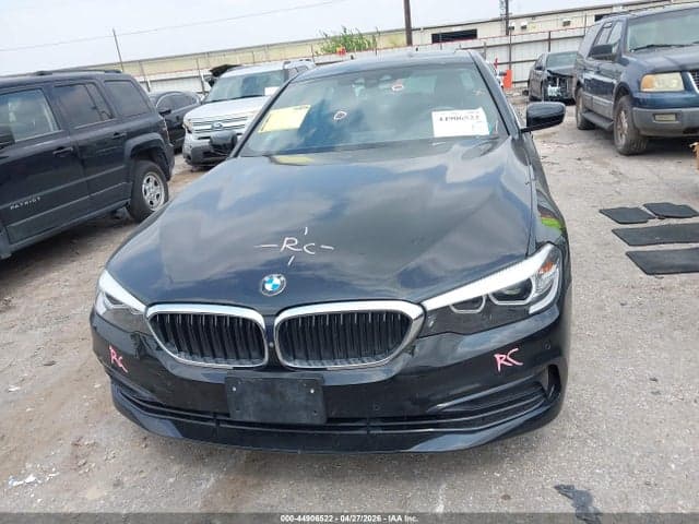 2020 BMW 530I 12