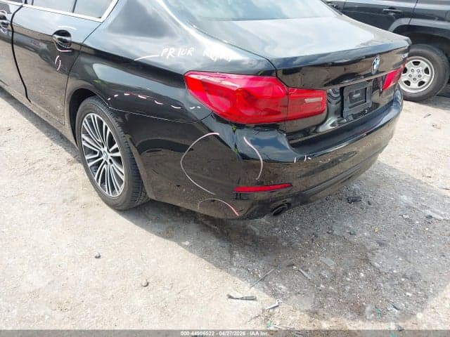 2020 BMW 530I 6