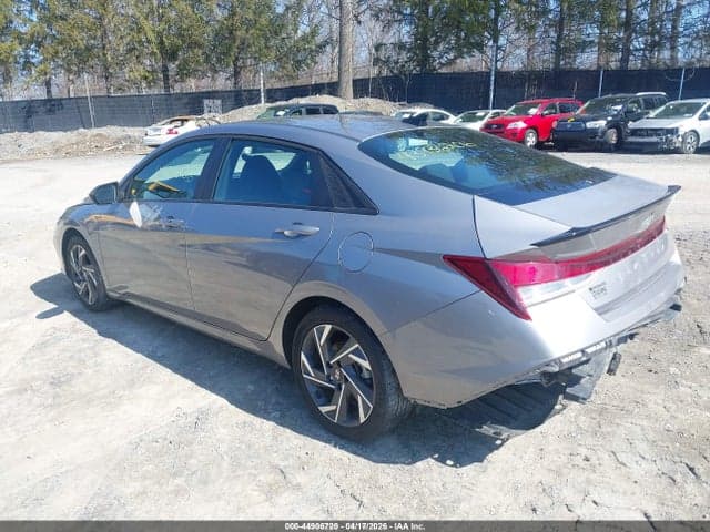 2025 HYUNDAI ELANTRA SEL SPORT 3