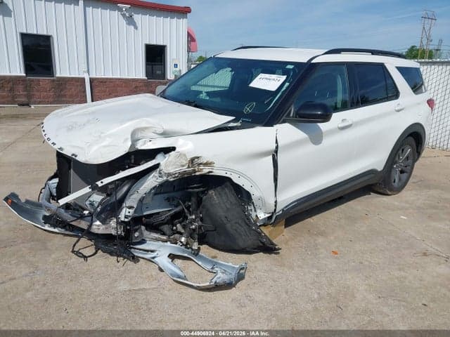 2023 FORD EXPLORER XLT 2