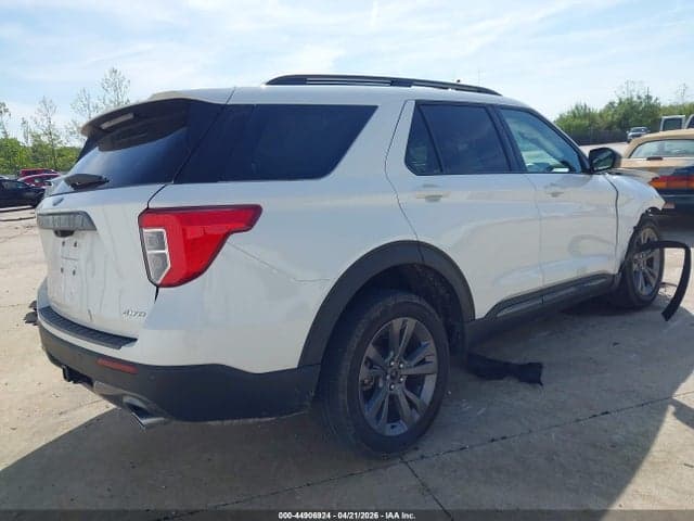 2023 FORD EXPLORER XLT 4