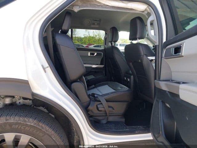 2023 FORD EXPLORER XLT 8