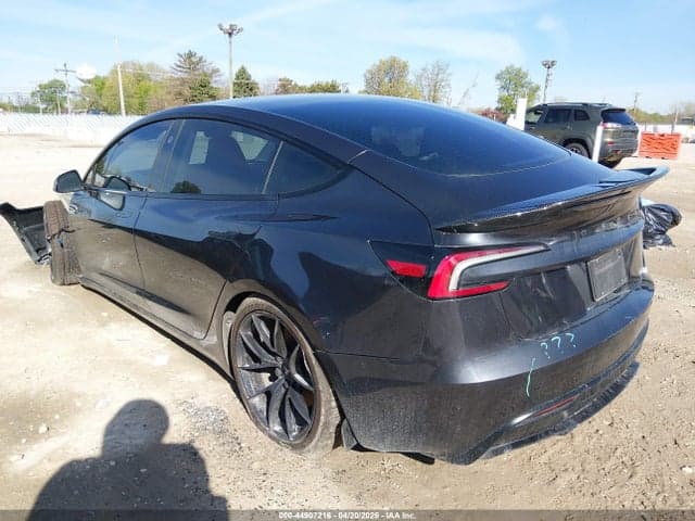 2024 TESLA MODEL 3 PERFORMANCE ALL-WHEEL DRIVE 3