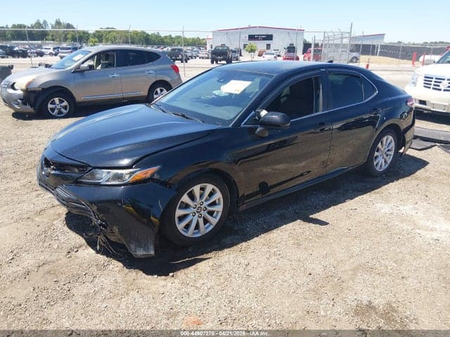 2020 TOYOTA CAMRY LE 2