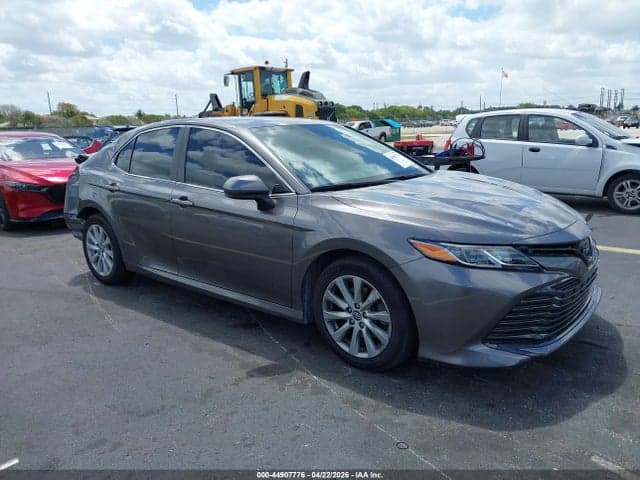 2020 TOYOTA CAMRY LE 1