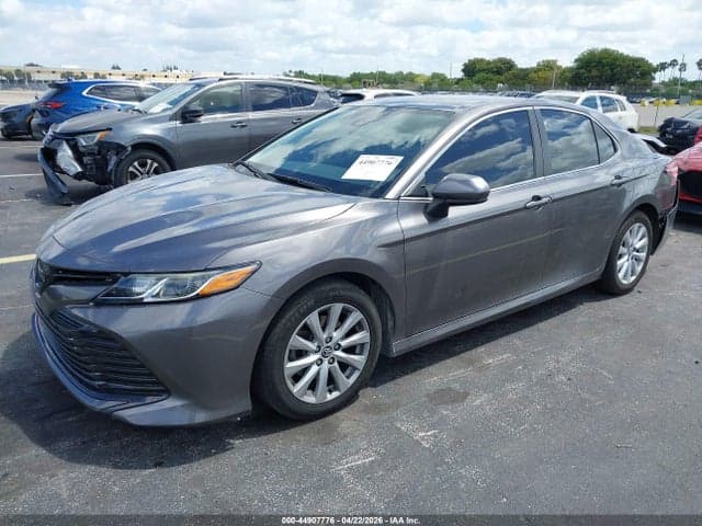 2020 TOYOTA CAMRY LE 2