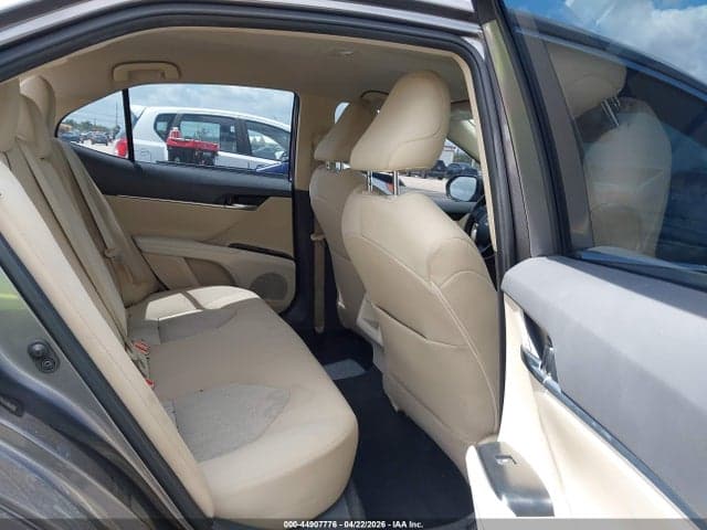 2020 TOYOTA CAMRY LE 8