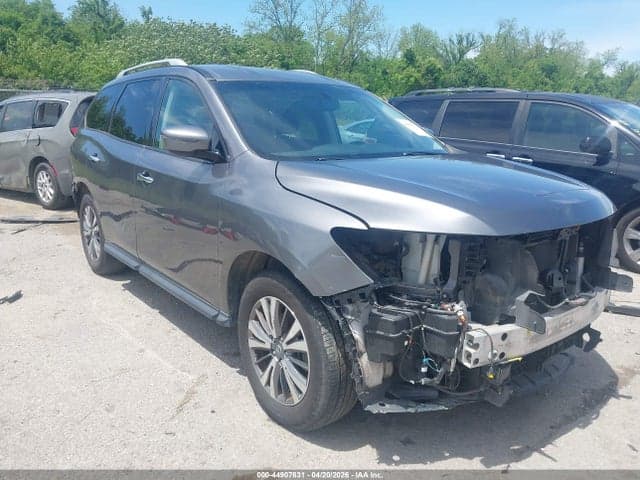 2019 NISSAN PATHFINDER SV 1