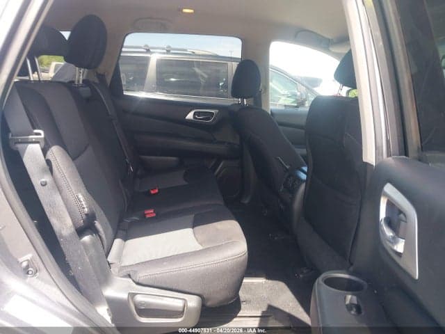 2019 NISSAN PATHFINDER SV 8