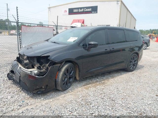 2018 CHRYSLER PACIFICA TOURING PLUS 2