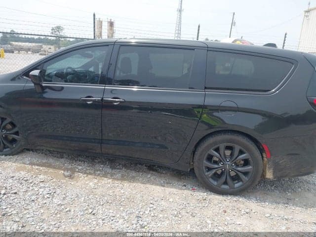 2018 CHRYSLER PACIFICA TOURING PLUS 14