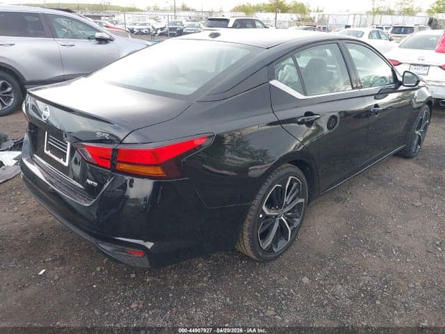 2024 NISSAN ALTIMA SR FWD 4