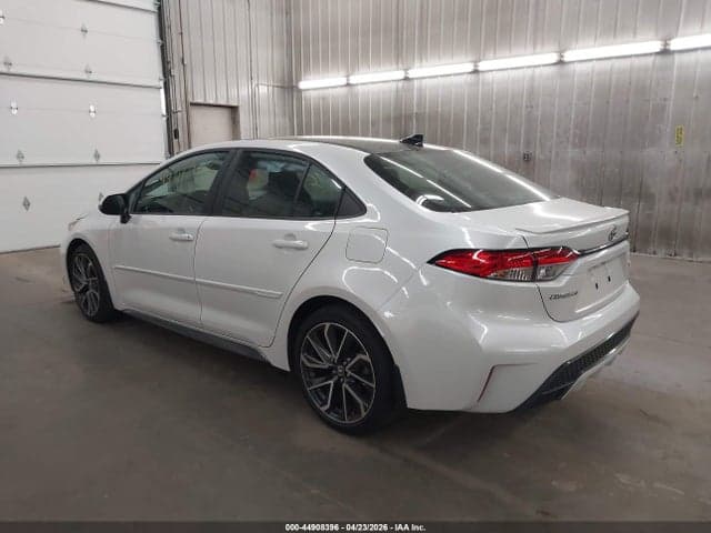 2022 TOYOTA COROLLA SE 3