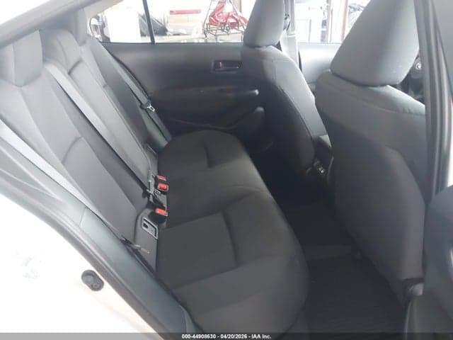 2026 TOYOTA COROLLA LE 8