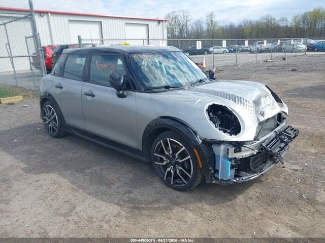 2025 MINI HARDTOP COOPER