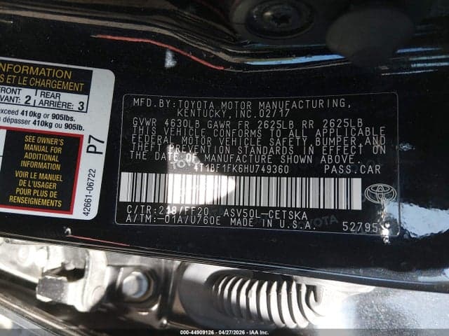 2017 TOYOTA CAMRY SE 9