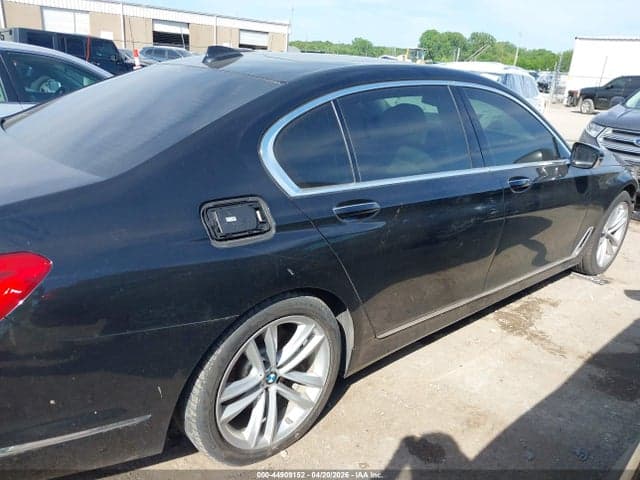 2018 BMW 750I 14