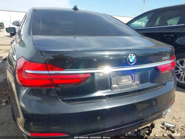 2018 BMW 750I 17