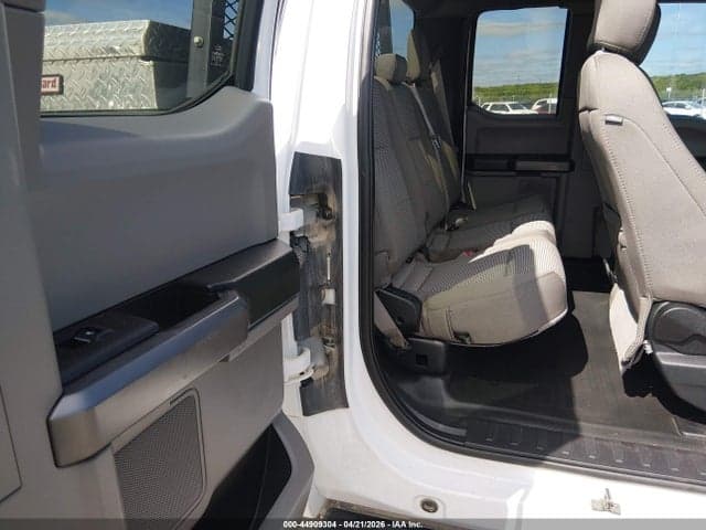 2020 FORD F-150 XLT 8