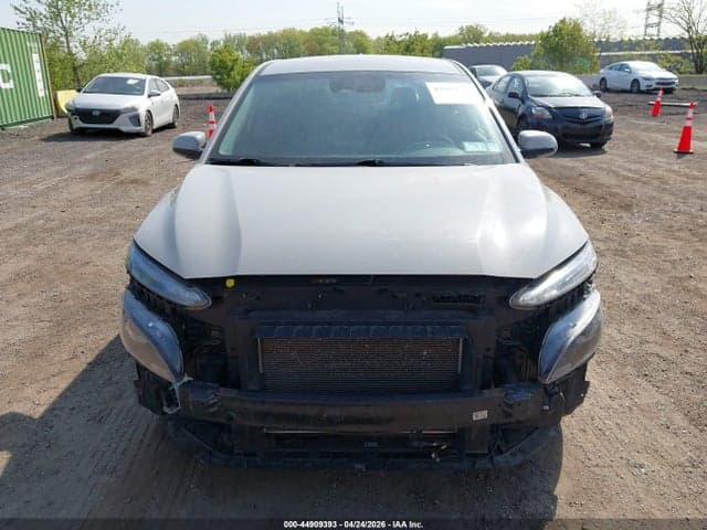 2022 HYUNDAI KONA SE 12