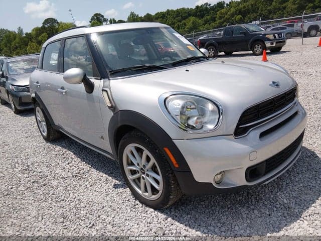 2016 MINI COUNTRYMAN COOPER 1