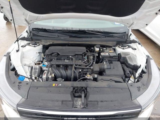 2025 KIA K4 LX 10