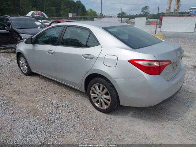 2017 TOYOTA COROLLA LE 3