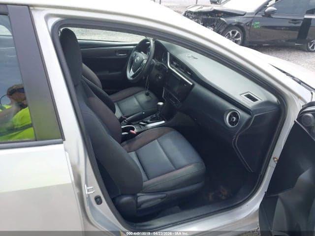 2017 TOYOTA COROLLA LE 5
