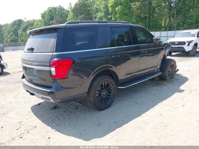 2022 FORD EXPEDITION XLT 4