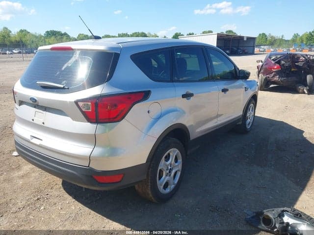 2019 FORD ESCAPE S 4