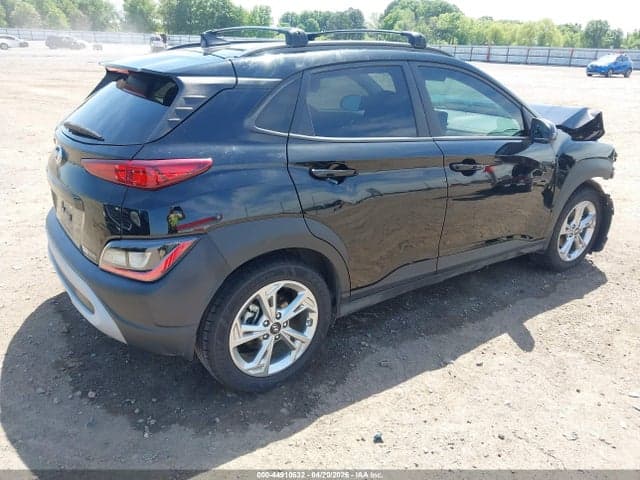 2023 HYUNDAI KONA SEL 4
