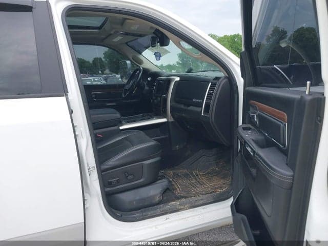2018 RAM 3500 LARAMIE 4X4 6'4 BOX 5