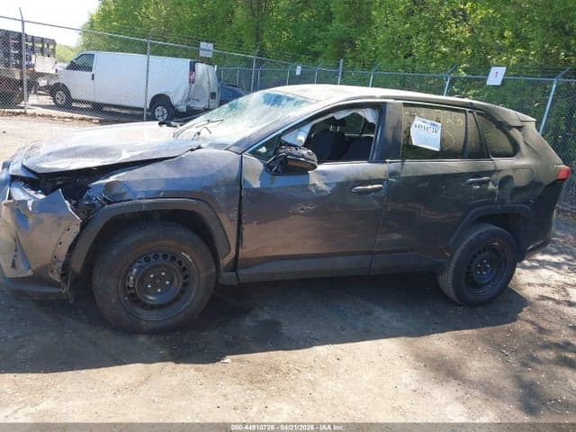 2024 TOYOTA RAV4 LE 14
