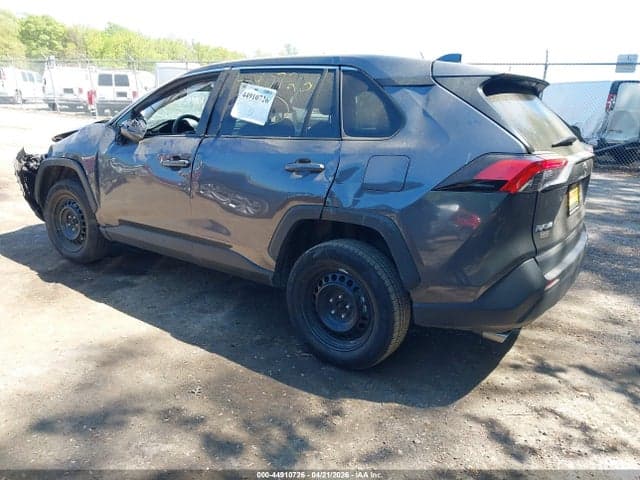 2024 TOYOTA RAV4 LE 3